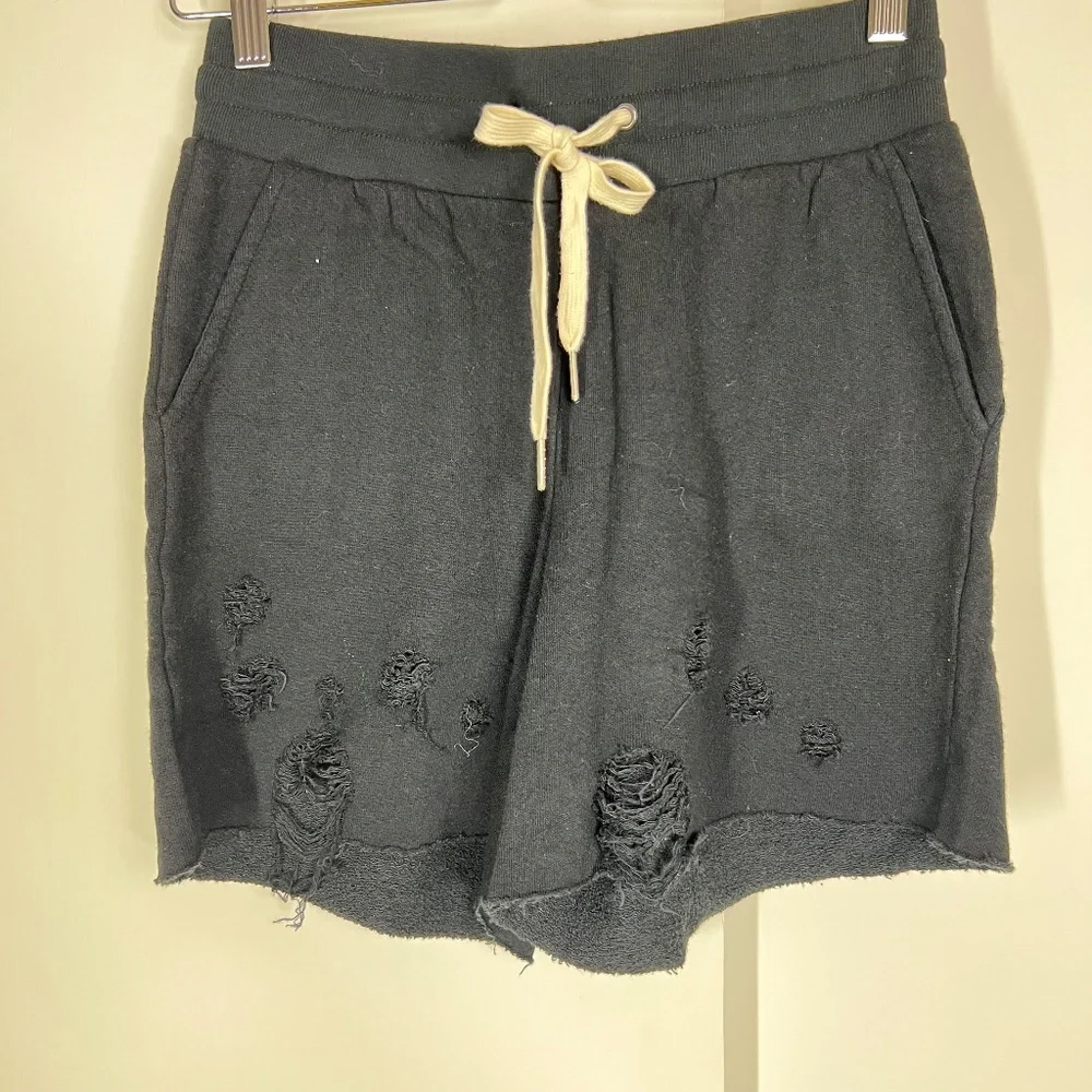 n:PHILANTHROPY COCO Short, Black cat, XS Distressed,‎ Oversized, Relaxed
